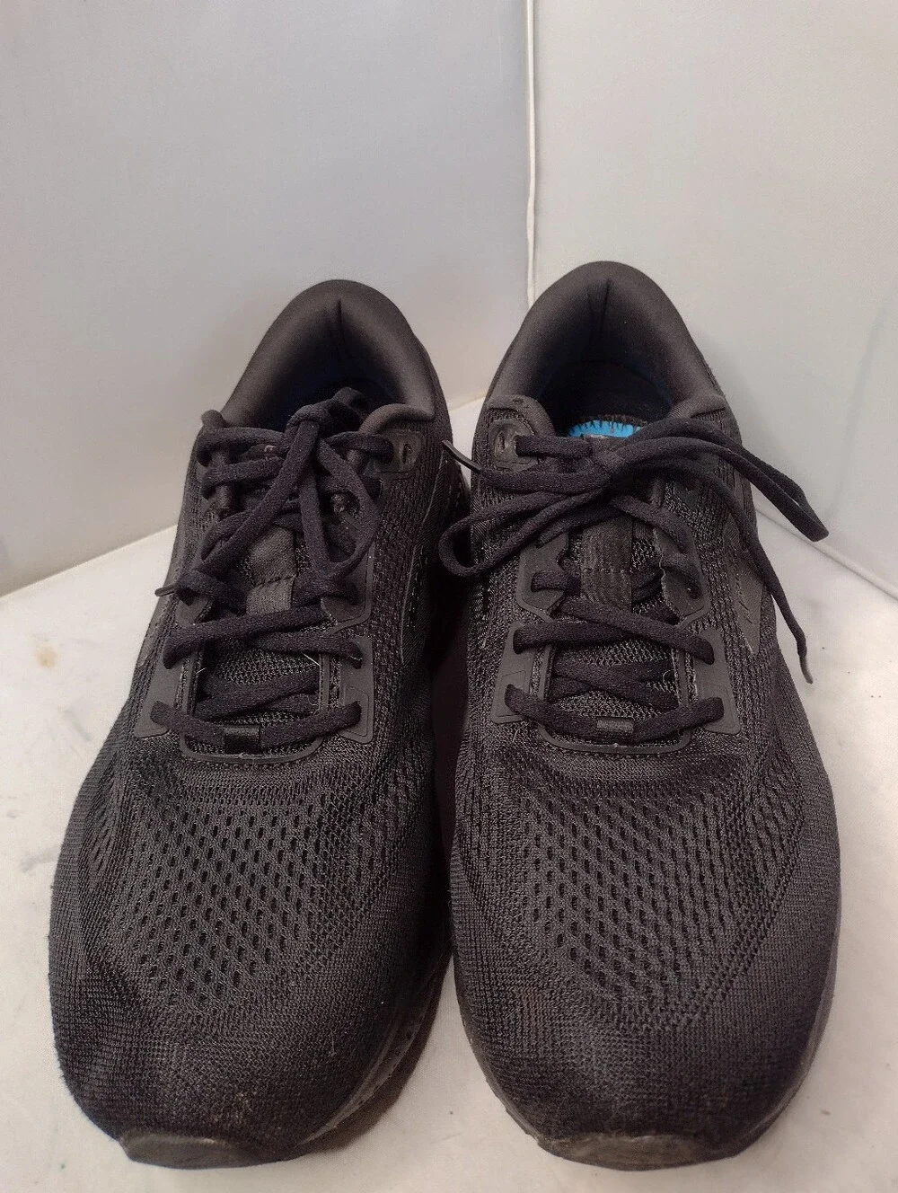 Brooks Beast GTS 24 Men's Size 12 Extra Wide (4E) Comfort Running Shoes Black P3